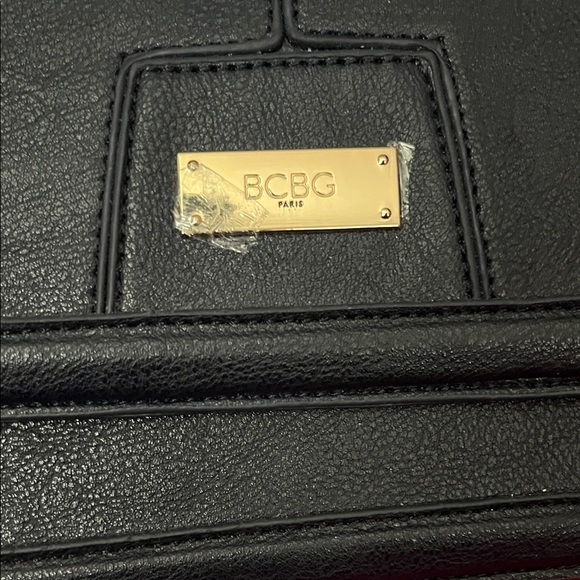 BCBG Paris Black Crossbody Bag with Gold Chain - Picture 2 of 6